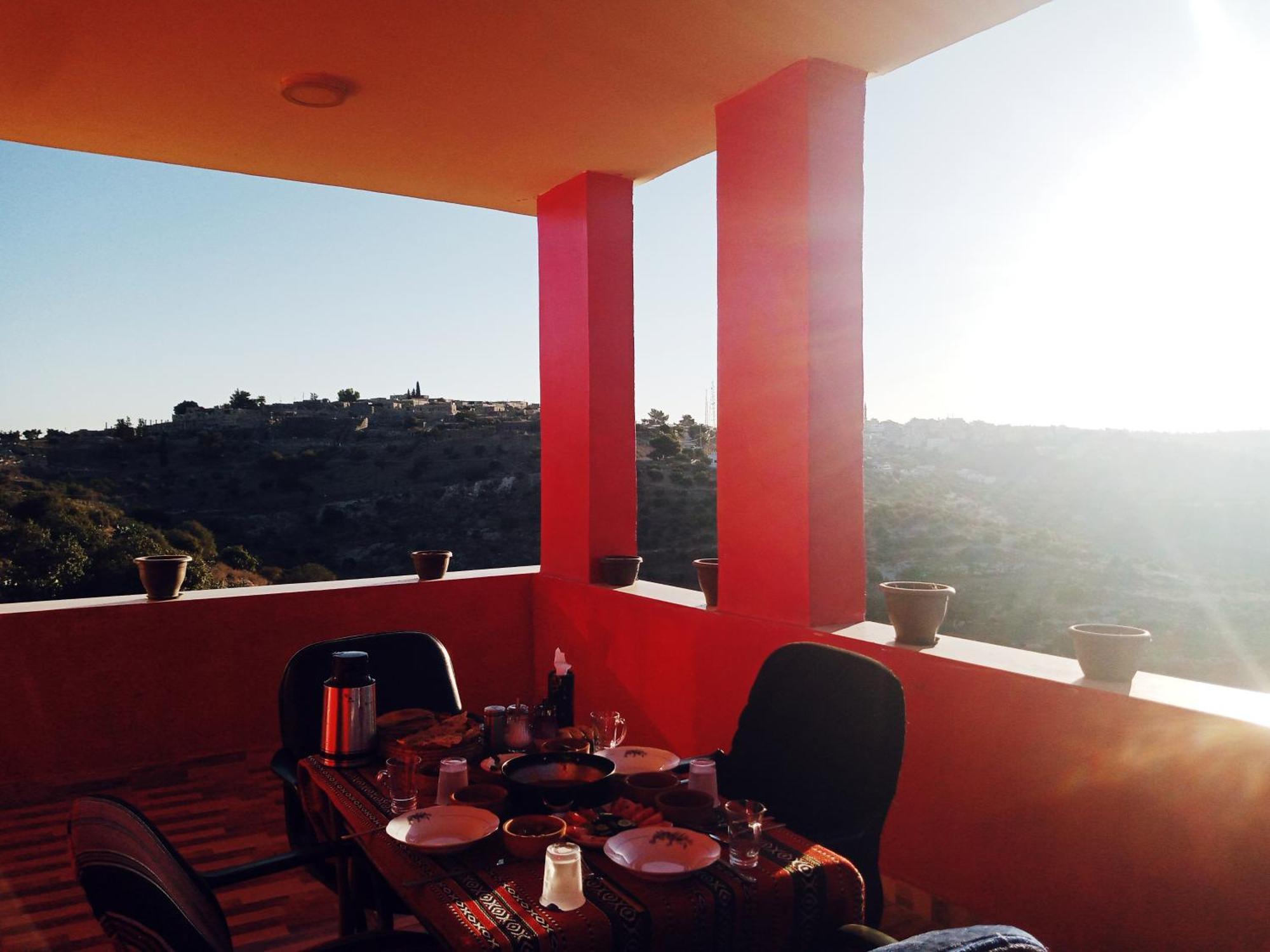 Al-Bustan House& Umm Qais Apartment Umm Qays Exterior foto